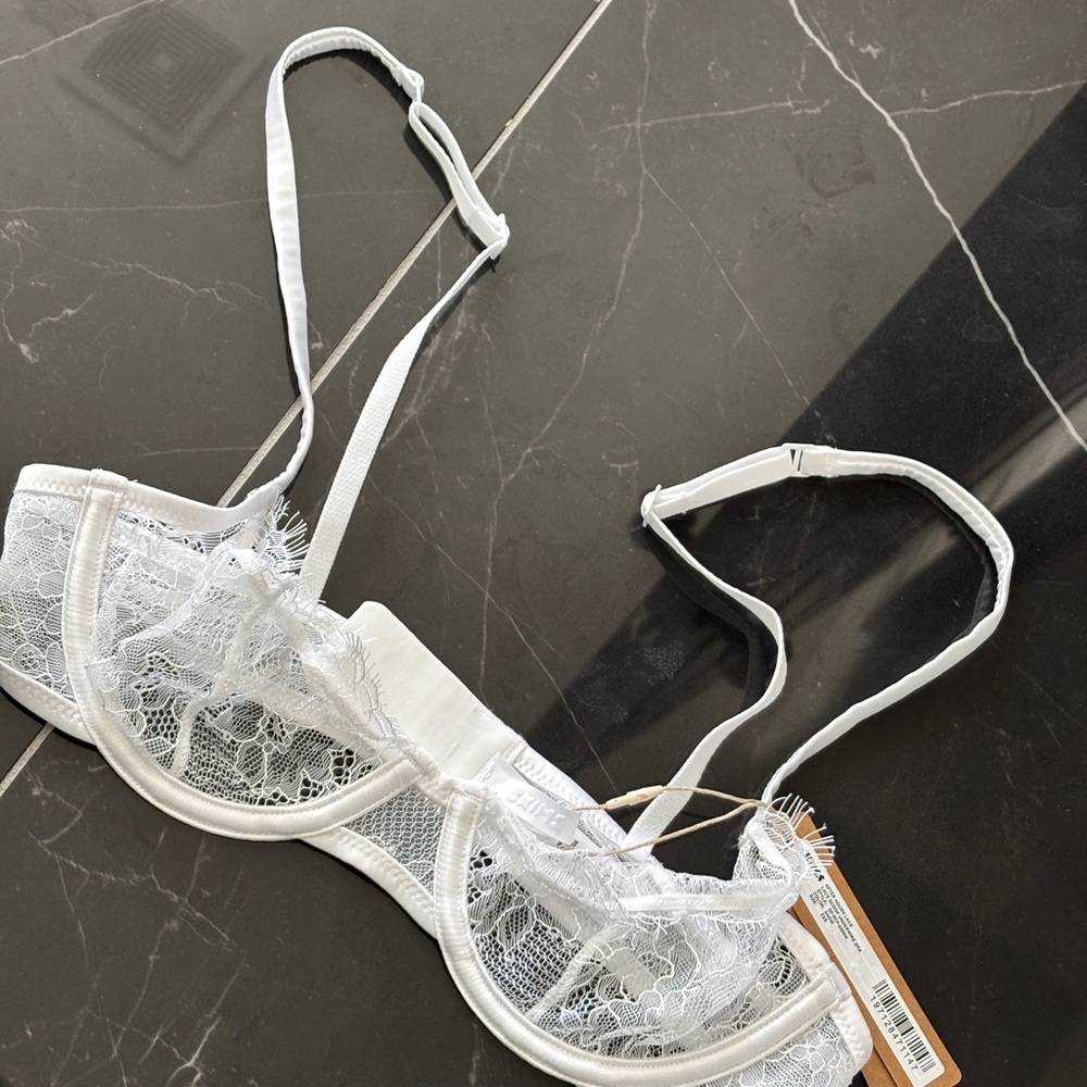SKIMS After Hours Lace Bra NWT